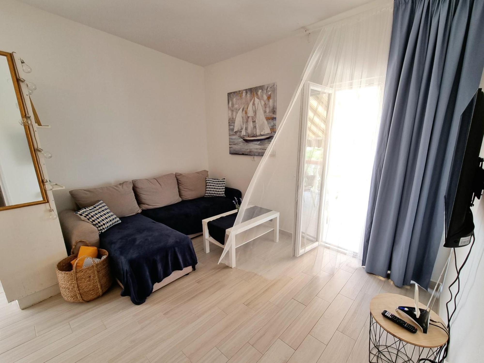 Apartments Katicin Poljana  Стая снимка
